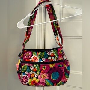 Vera Bradley Cassidy quilted cotton shoulder bag in "Va Va Bloom" pattern
